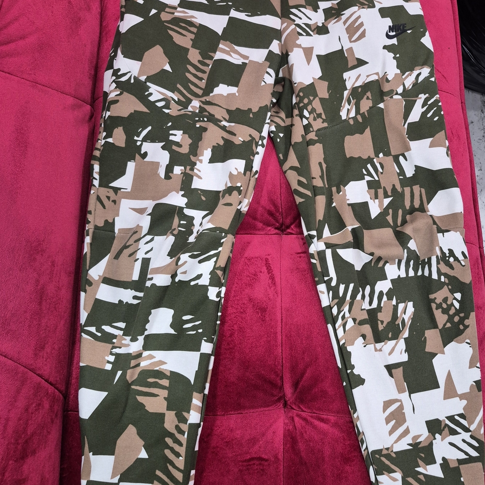 Nike Men's Abstract Camo Joggers - Green, White, and Brown
